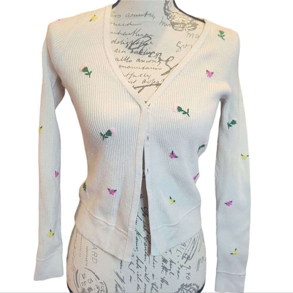 RARE-FAVORITE DAUGHTER The Athena Floral Cardigan 🌸 - Picture 5 of 12